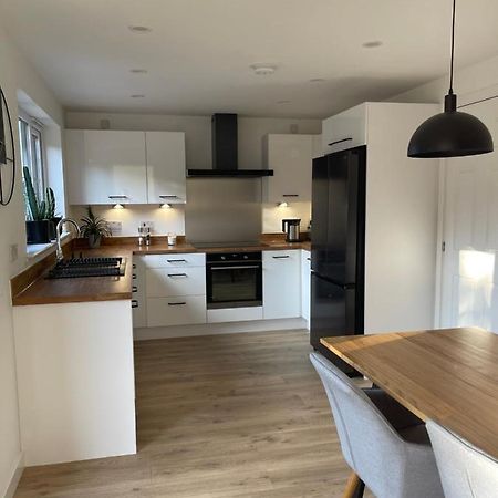 4 Bedrooms House With Gardenエディンバラ エクステリア 写真
