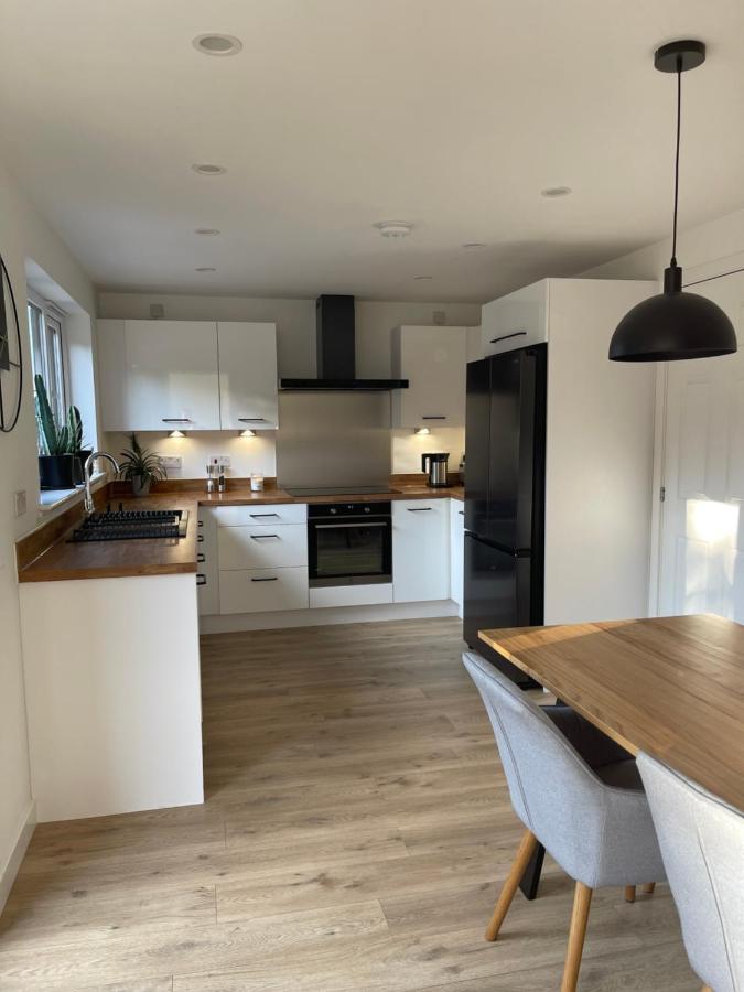 4 Bedrooms House With Gardenエディンバラ エクステリア 写真